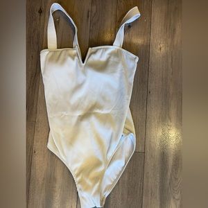 White Roxy woman’s bathing suit